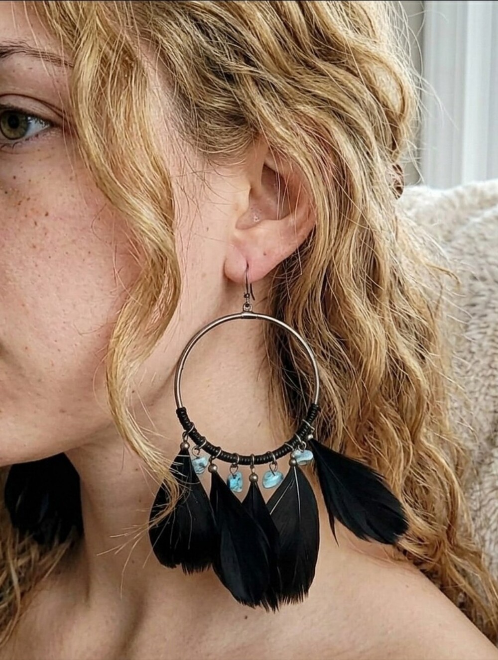 Feathered hoop earrings